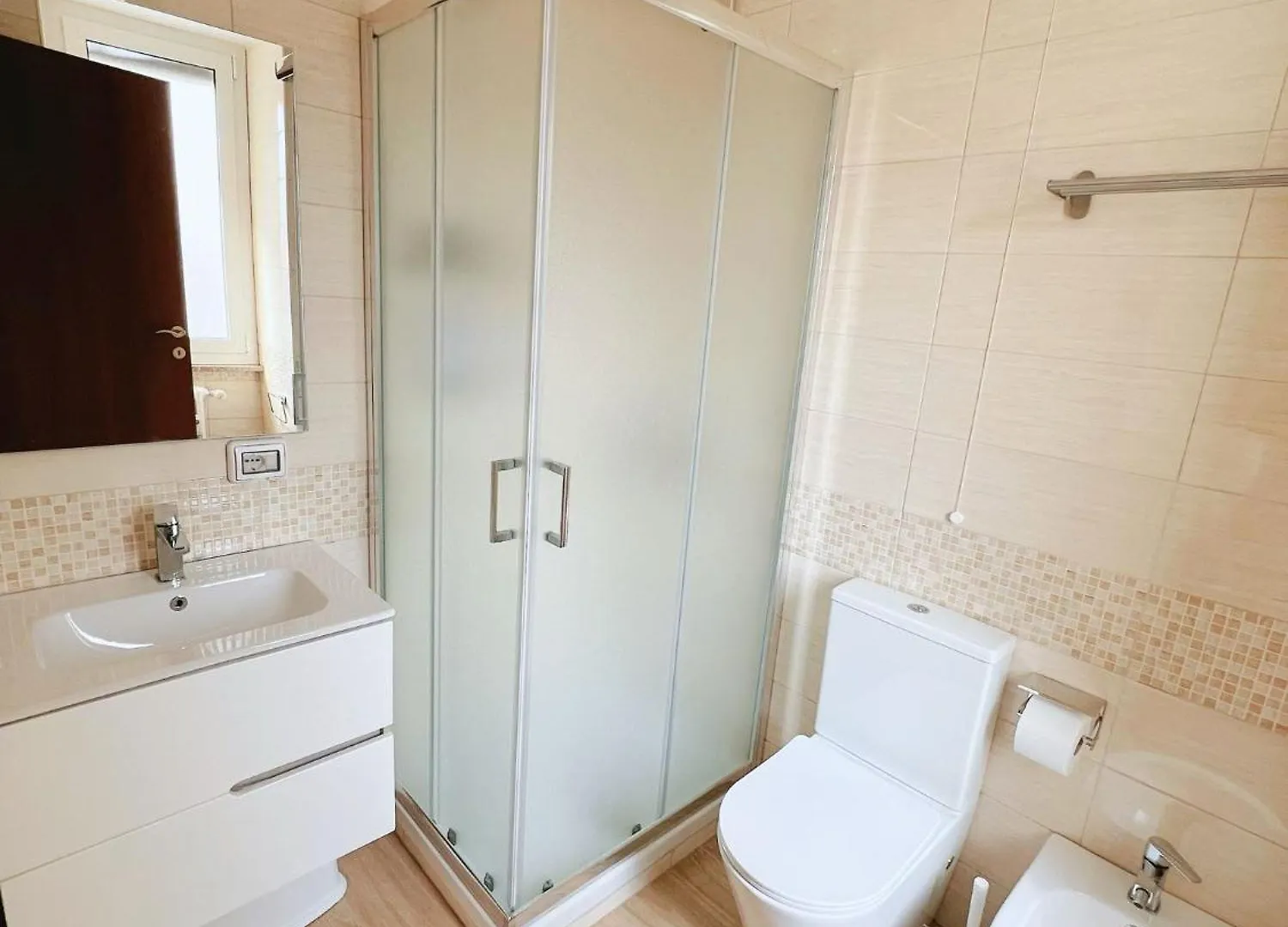 Seveso Milan Central Rooms 0*,  Italy