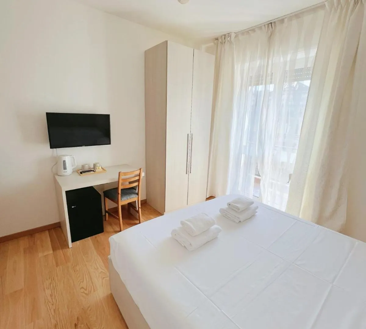 Seveso Milan Central Rooms Guest house